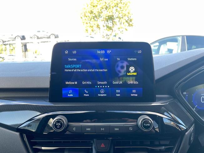 FORD Kuga Photo 13