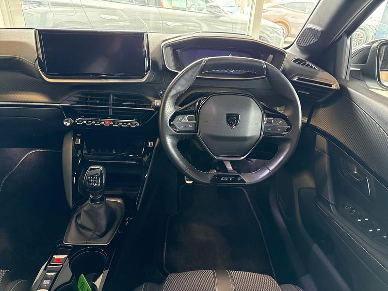 Used Peugeot 208 BU24KHT 12