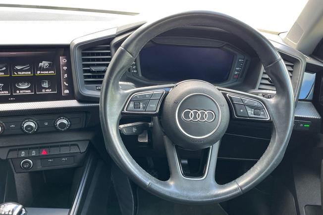 AUDI A1 Photo 11