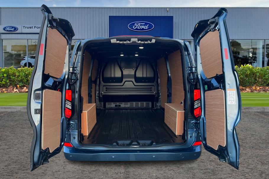Used Ford TRANSIT CUSTOM 6