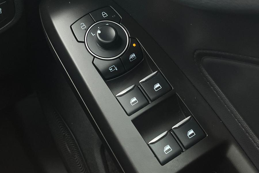 Ford Focus Photo autoimg-bb328f576e15056783ad926264ecd9ca225f8c85.jpg