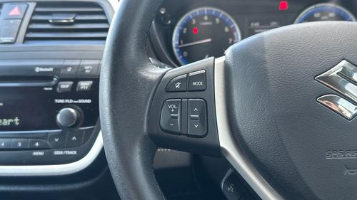 Suzuki SX4 Photo autoimg-bb33f700b9aeb500e22b6bff902c19185a86fdf5.jpg