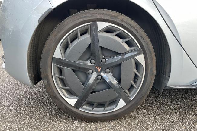CUPRA Born Photo 5