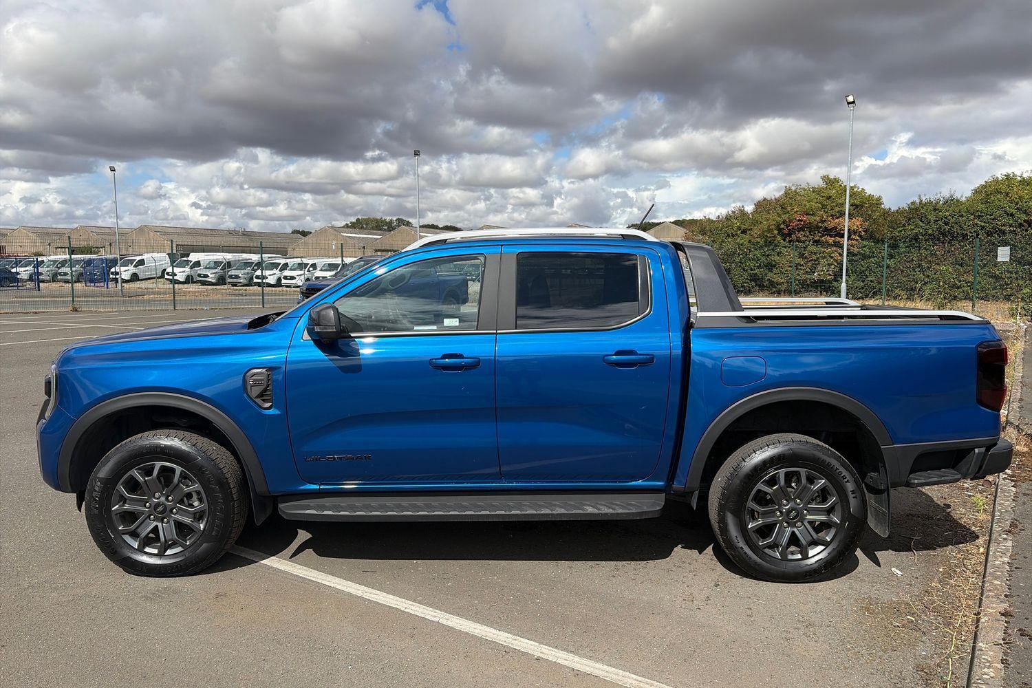 Ford RANGER Photo 23