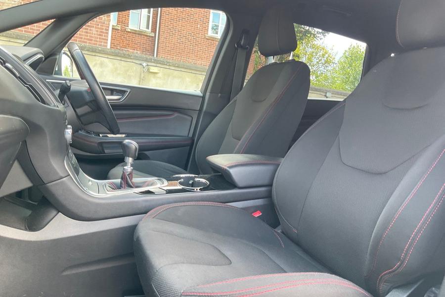 Ford S-MAX Photo autoimg-bb3faa6c8f765f535b4f0a31cffe00d28ac07da0.jpg
