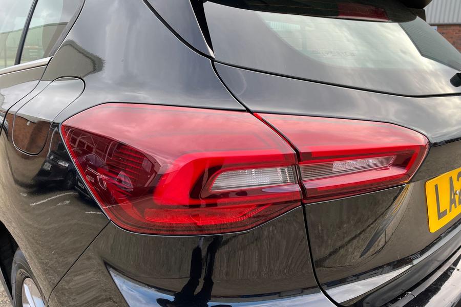 Ford FOCUS Photo autoimg-bb40bfb1089ecfddcb721d859189ac660adca5de.jpg