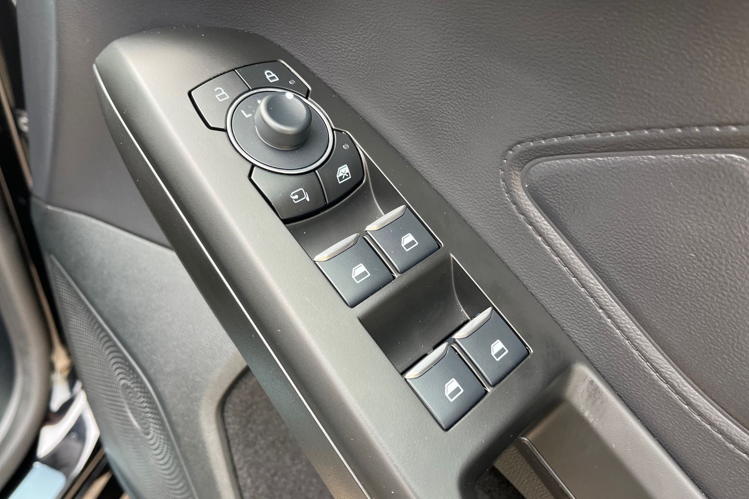 Ford Focus Photo 15