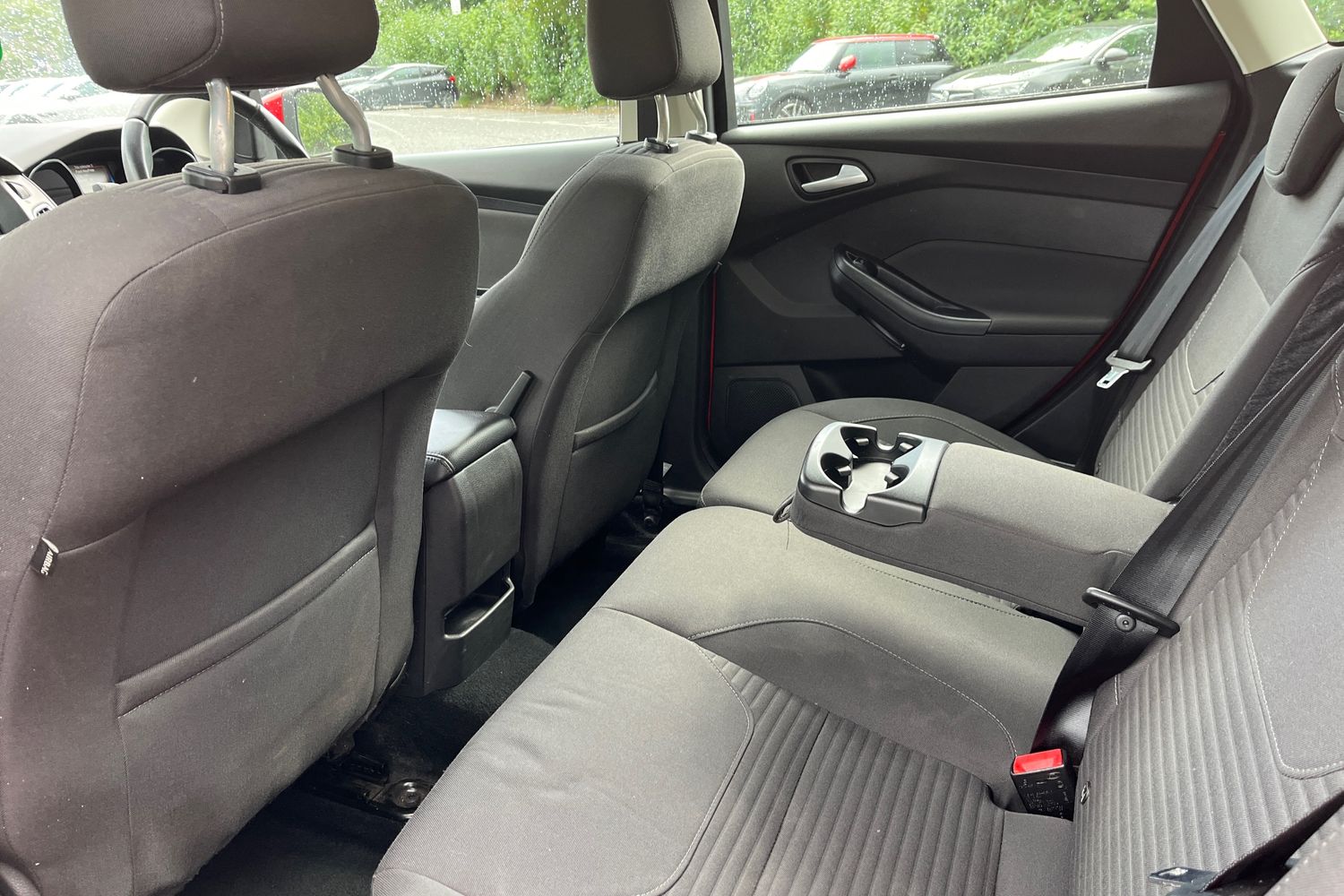 Ford FOCUS Photo 37