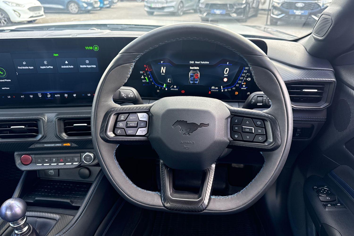 Ford MUSTANG Photo 11