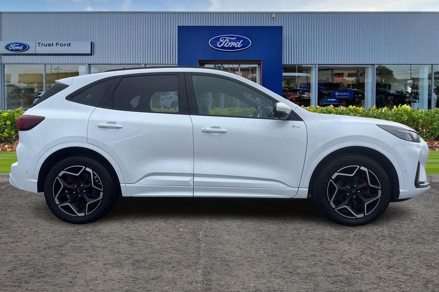 Ford KUGA Photo autoimg-bb48f93c02d894eaf7929c86d3c15ba38188c7dc.jpg