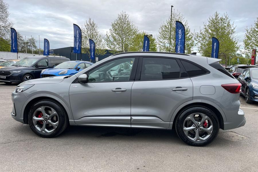 Ford Kuga Photo autoimg-bb4b2048a1f1b57effdb781eea71c6a1b709ee73.jpg