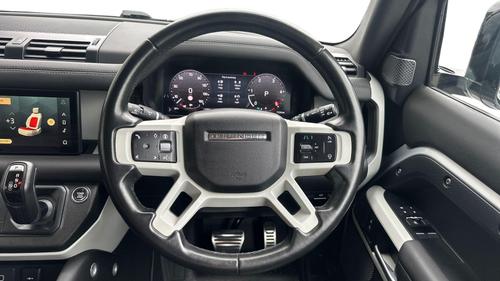 Land Rover Defender Photo autoimg-bb4d6bfc8b0d182f5f75d73de0a3273c8c289669.jpg