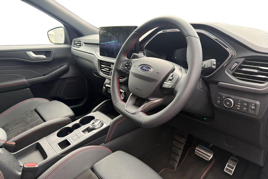 Ford Kuga Photo autoimg-bb4e18cba3b6c9b6dda05b5473c8ac649a7b7b29.jpg