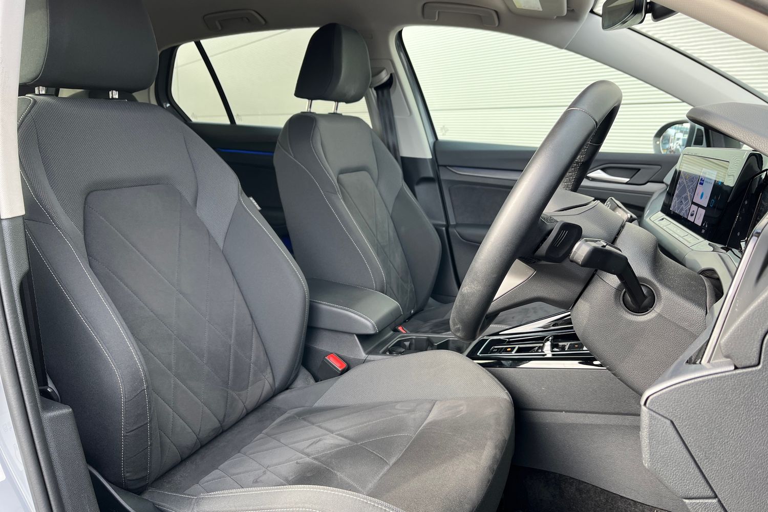 Volkswagen Golf Photo 16