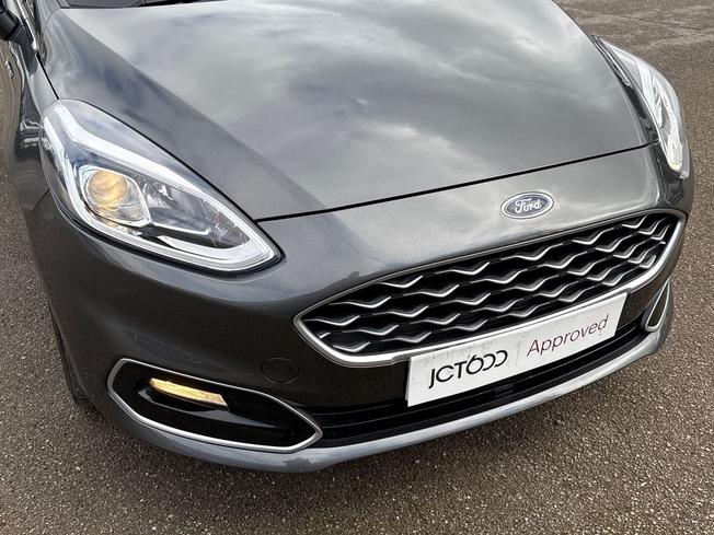FORD Fiesta Photo 34
