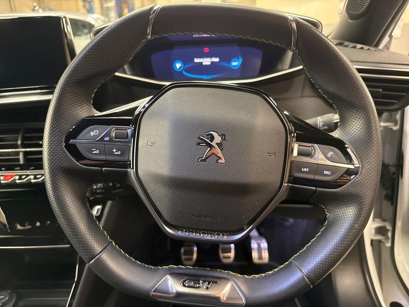 Used Peugeot 2008 EO72YCC 32