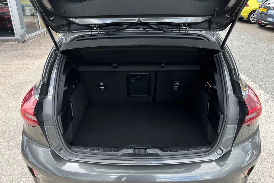 Ford FOCUS Photo autoimg-bb594f41c56913cdf74974bc67d6b09017942c37.jpg