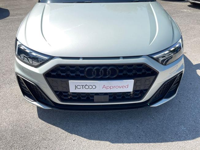 AUDI A1 Photo 21
