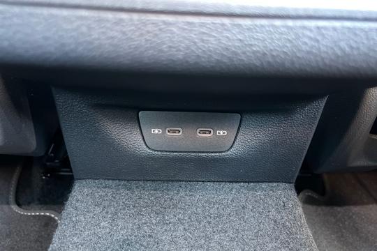 Volkswagen Golf Photo autoimg-bb5b532a16f0ca7097be9be61341862510f3cfa0.jpg