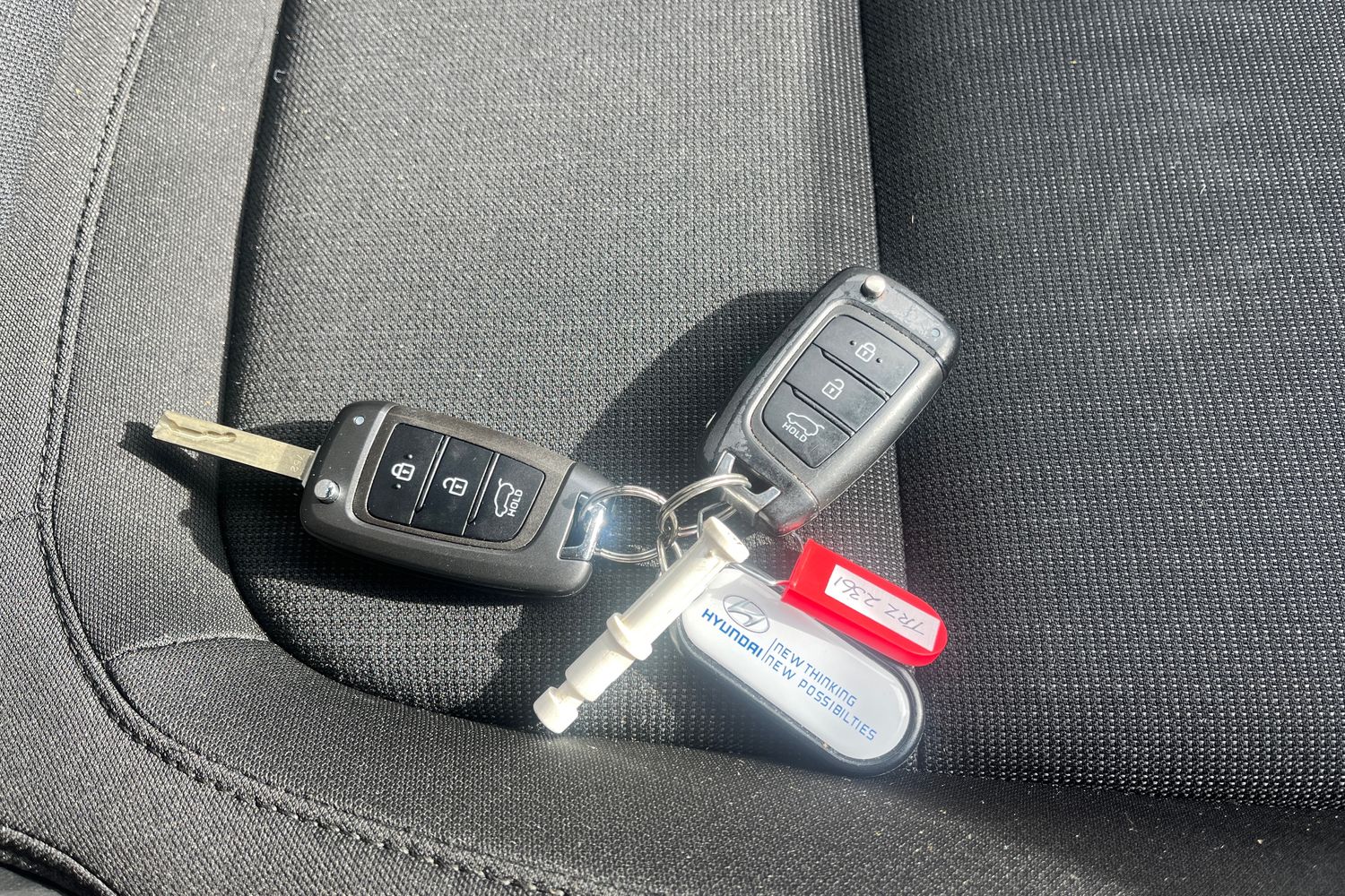 Hyundai KONA Photo 31