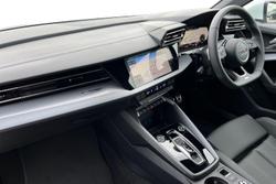 AUDI  A3 Sportback Photo 2