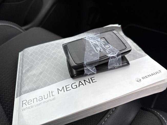RENAULT Megane Photo 43