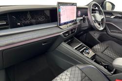 VOLKSWAGEN Tayron Photo 2
