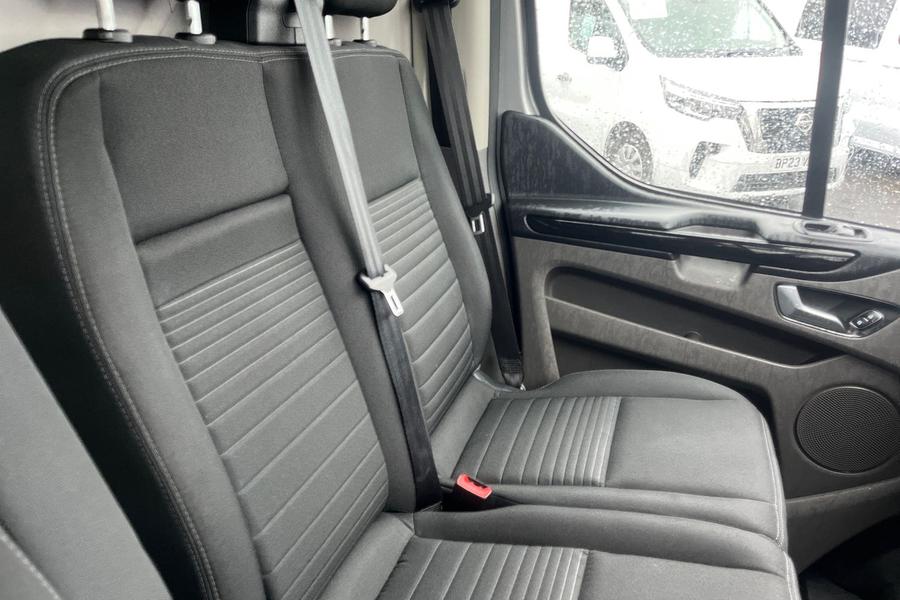 Ford TRANSIT CUSTOM Photo autoimg-bb74c10b7c459501c92170b1f01ea4a68ca942f9.jpg