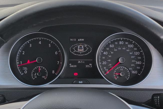 VOLKSWAGEN Golf Photo 29