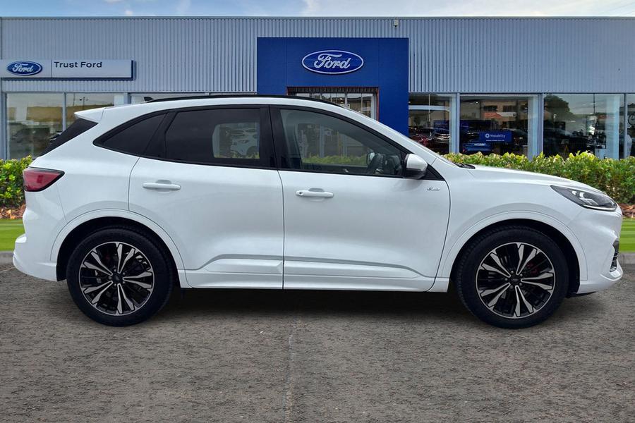 Ford KUGA Photo autoimg-bb7879ff3f7774d3da40a71b68d10ffbe5cde453.jpg