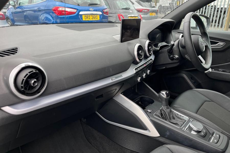 Audi Q2 Photo autoimg-bb7ae9298a381c968f1910c65c2c6d132876d267.jpg