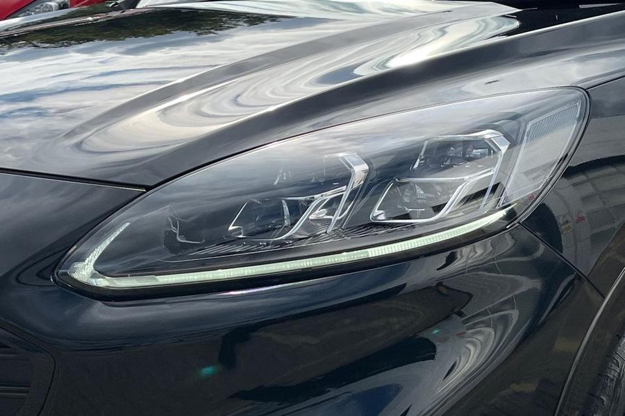 Ford KUGA Photo autoimg-bb7d803ebe2fc7b8ed84fab8b6981bbab1aa6523.jpg