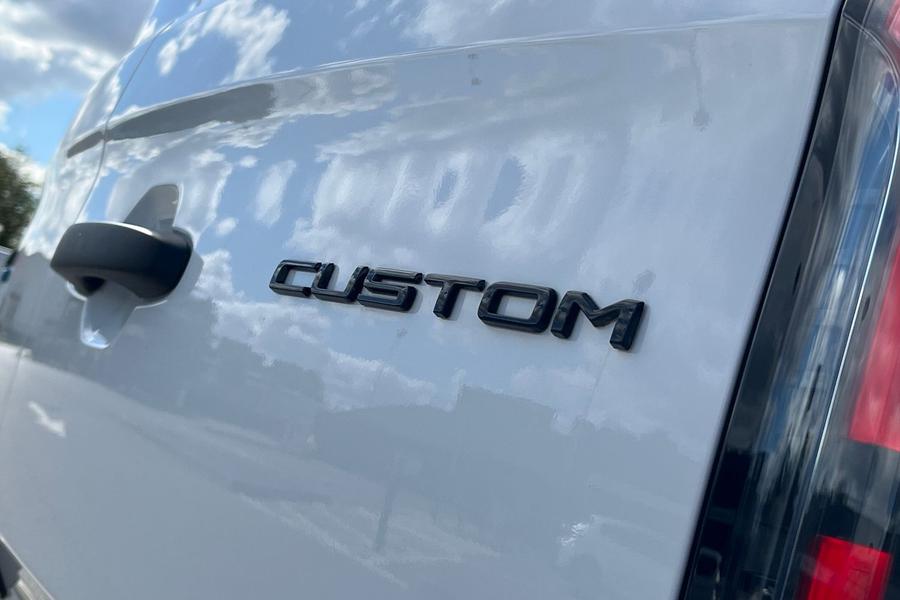 Ford E-TRANSIT CUSTOM Photo autoimg-bb7d84200a9edafcb89aea0c4f361e6311882fde.jpg