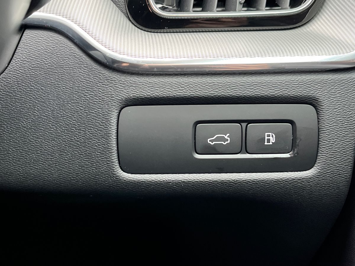 Volvo XC60 Photo 34