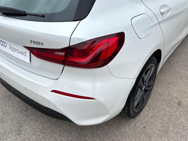 BMW 1 Series Photo 18