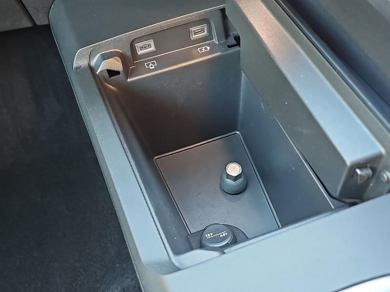 Used Peugeot 3008 KW74OPP 36