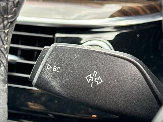 BMW 5 Series Photo 41