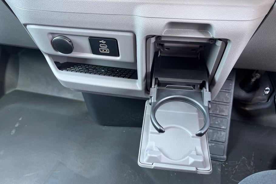Used Ford E-TRANSIT CUSTOM MM75RCZ 36