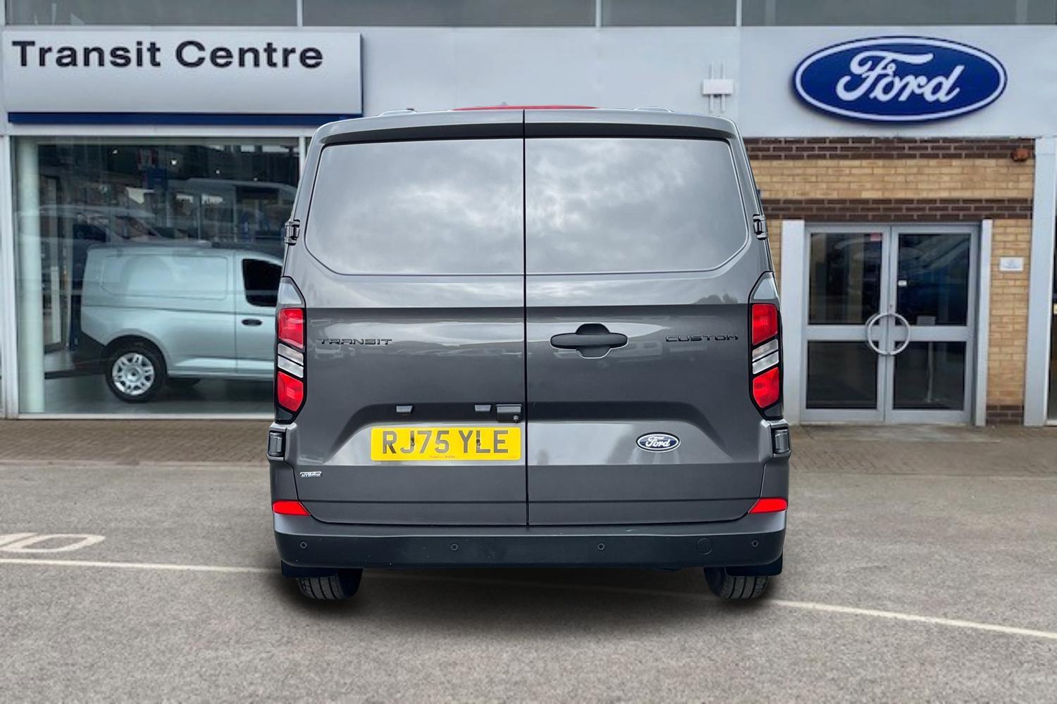 Ford TRANSIT CUSTOM Photo 12