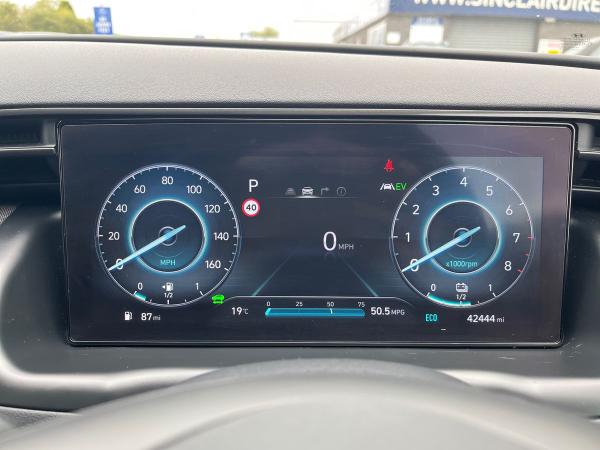 Hyundai TUCSON Photo autoimg-bb9ee917d1284d55b6fc0179c85a35ca6db042e3.jpg