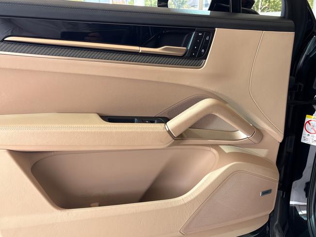 PORSCHE Cayenne Photo 20