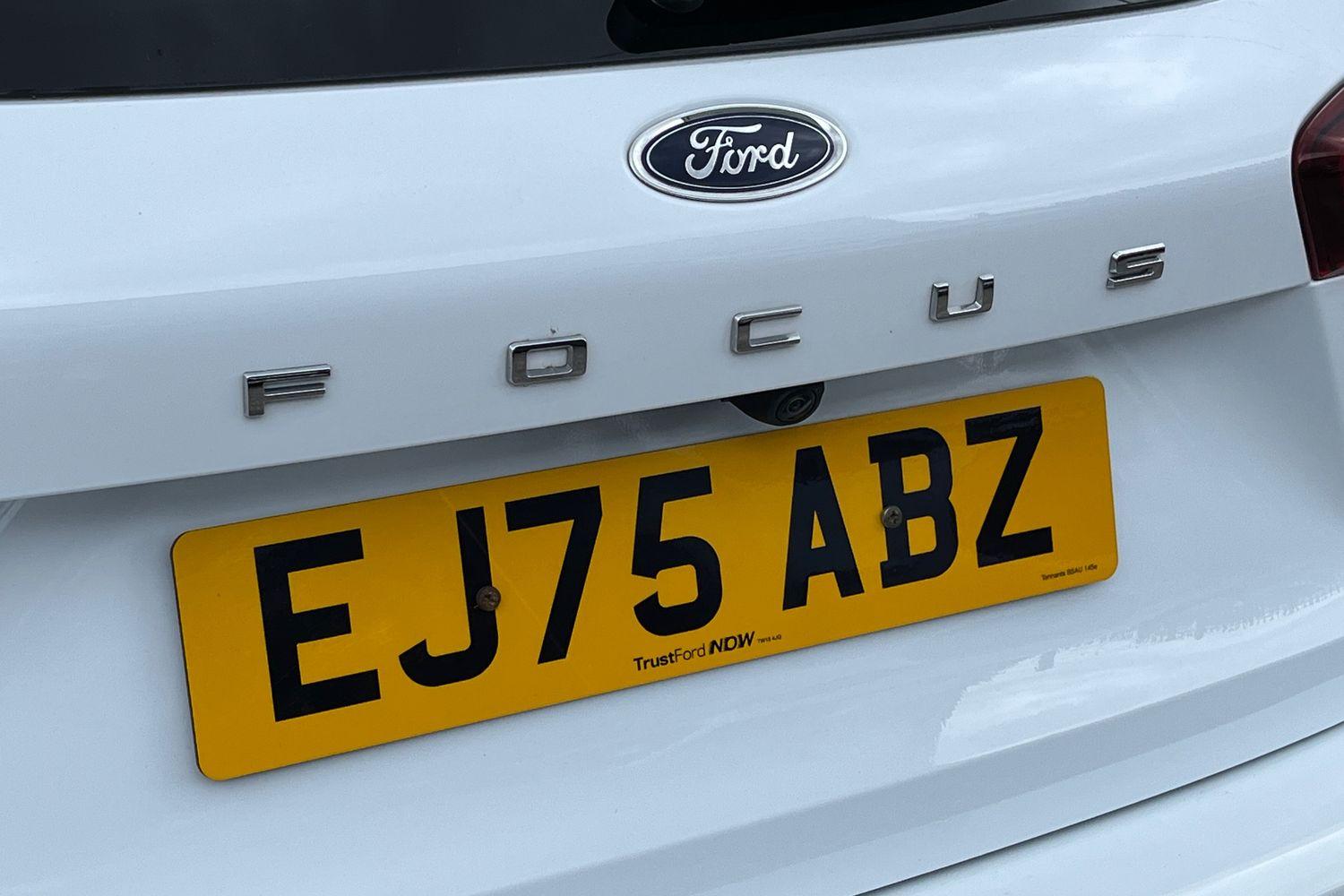 Ford FOCUS Photo 39