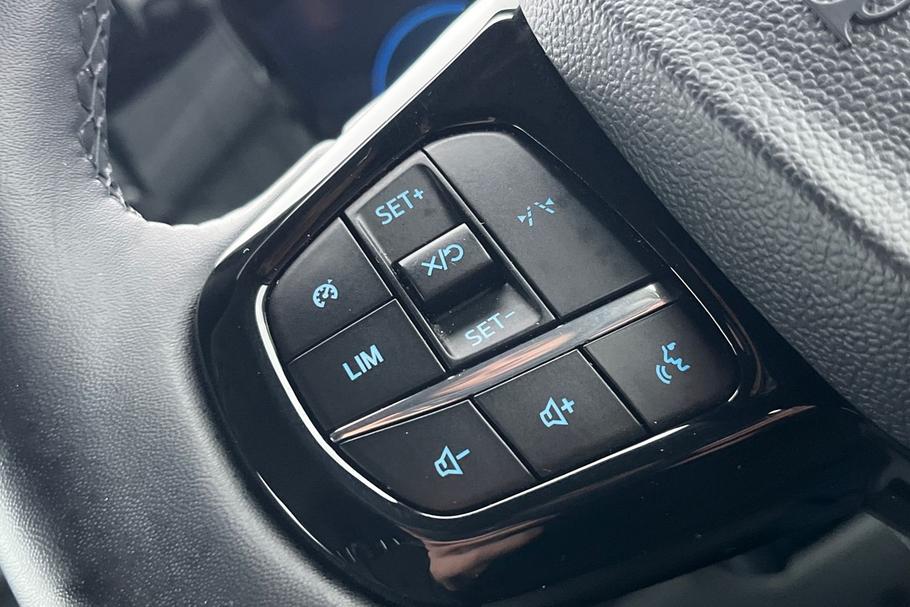 Used Ford TRANSIT CUSTOM 18