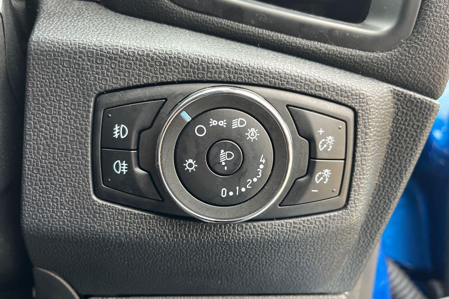 Ford EcoSport Photo 29