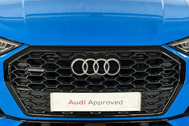 AUDI Q3 Photo 31