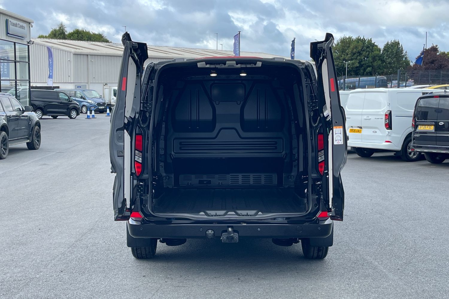 Ford TRANSIT CUSTOM Photo 5