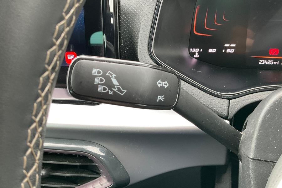 SEAT IBIZA Photo autoimg-bbb0a2273218524229ebe0dd63f77edb56c86e4a.jpg