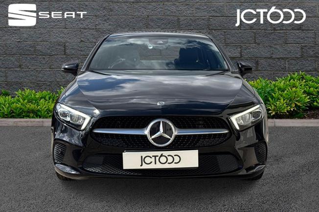 MERCEDES-BENZ A Class Photo 8