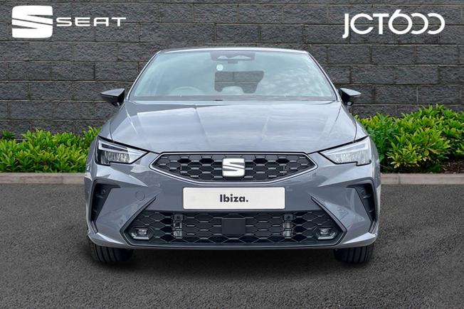 SEAT Ibiza Photo 8