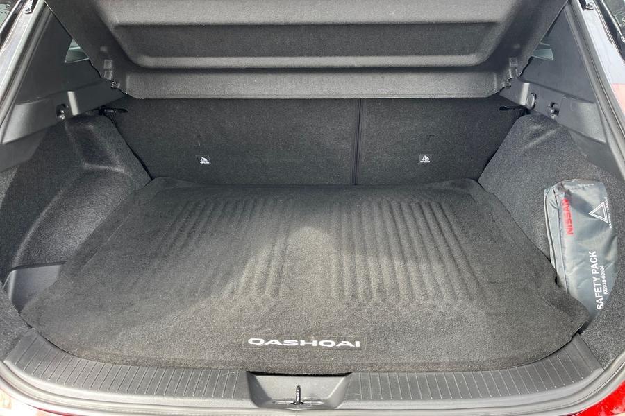Nissan QASHQAI Photo autoimg-bbb4f344a0f7ed3ad6e16093549c62d24b5b4421.jpg